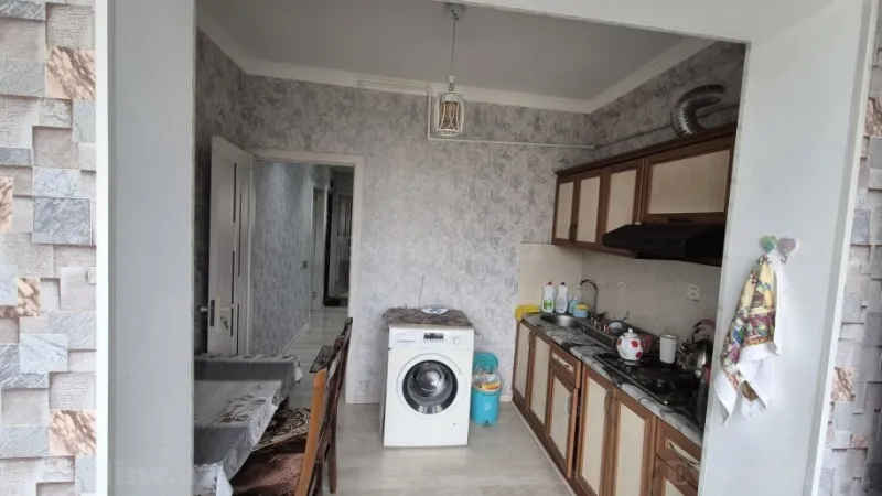 Satılır 2 otaqlı Mənzil Köhnə tikili 60 m² Xalqlar Dostluğu m. - şəkil 4