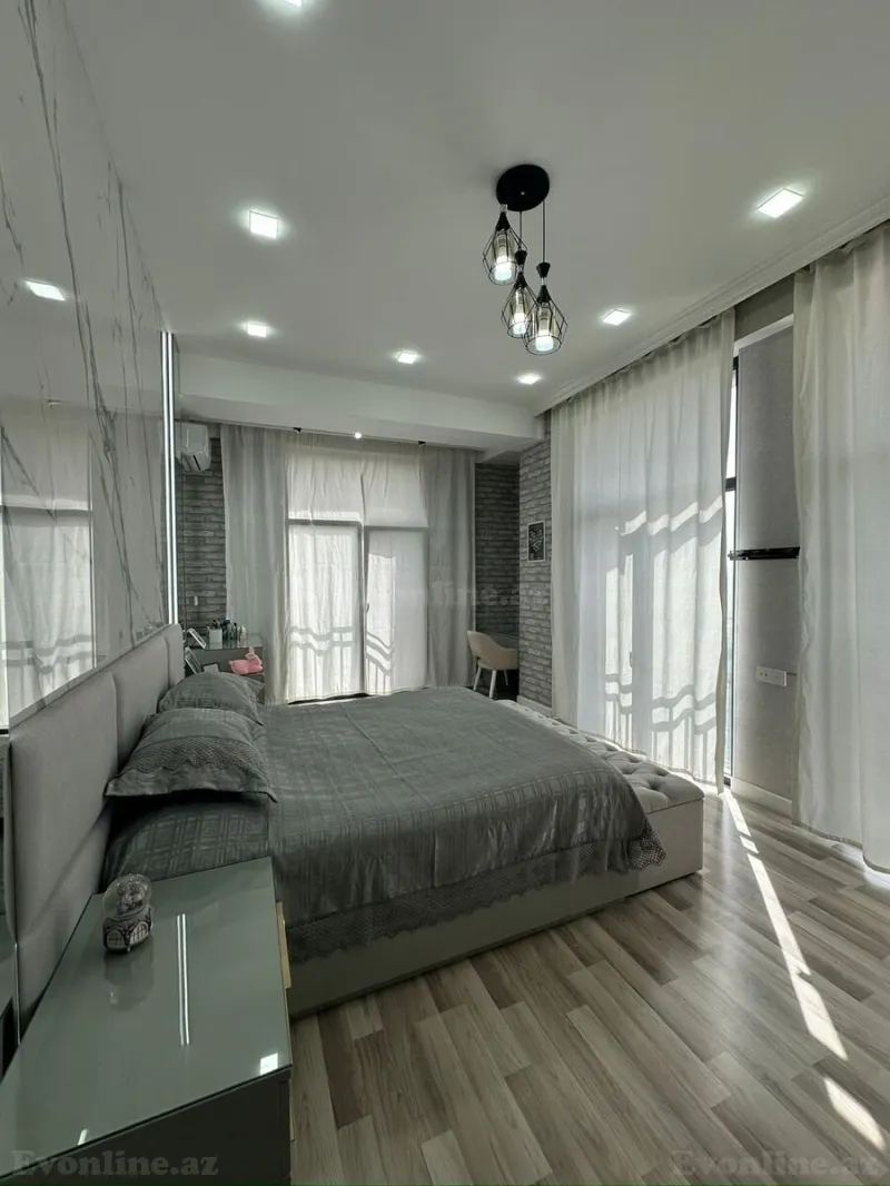 Satılır 4 otaqlı Mənzil Yeni tikili 128 m² Nəriman Nərimanov m. - şəkil 2