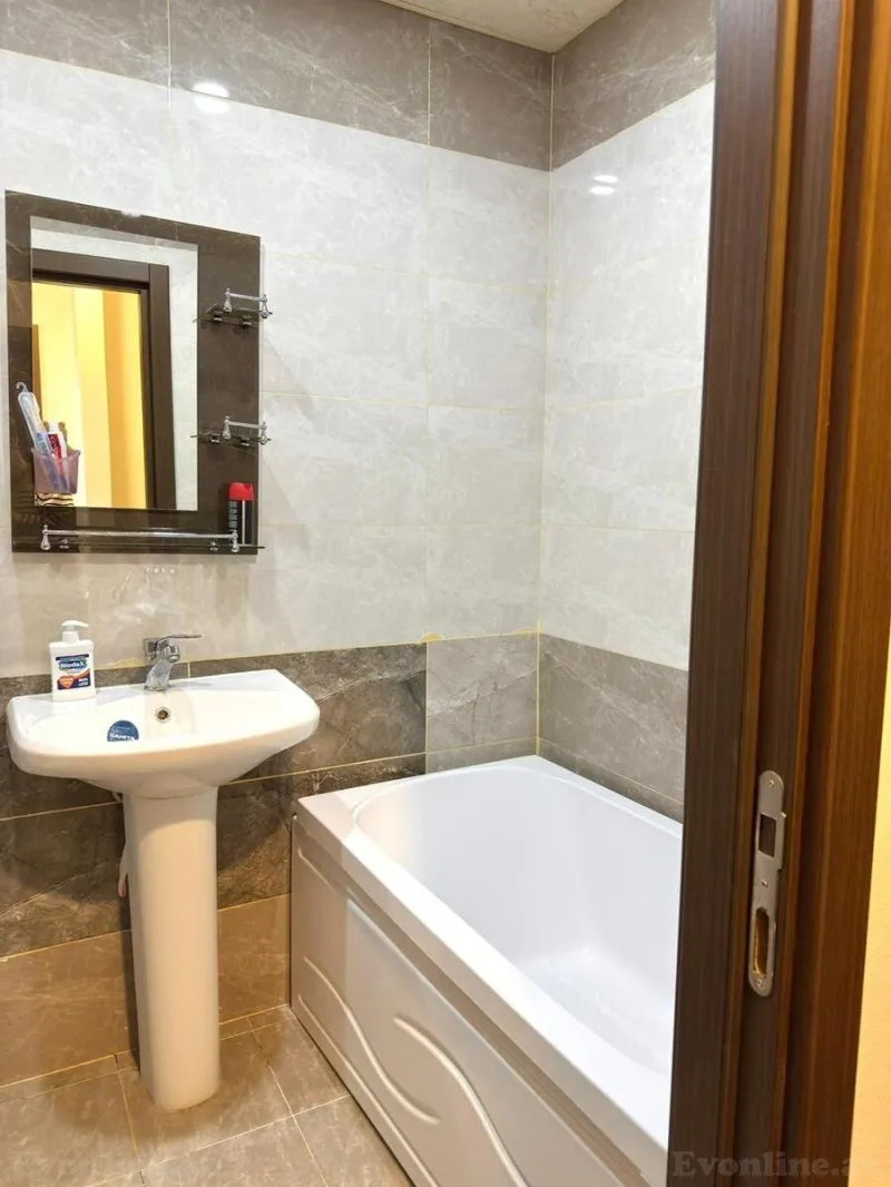 Satılır 1 otaqlı Mənzil Yeni tikili 45 m² Yasamal r. - şəkil 8