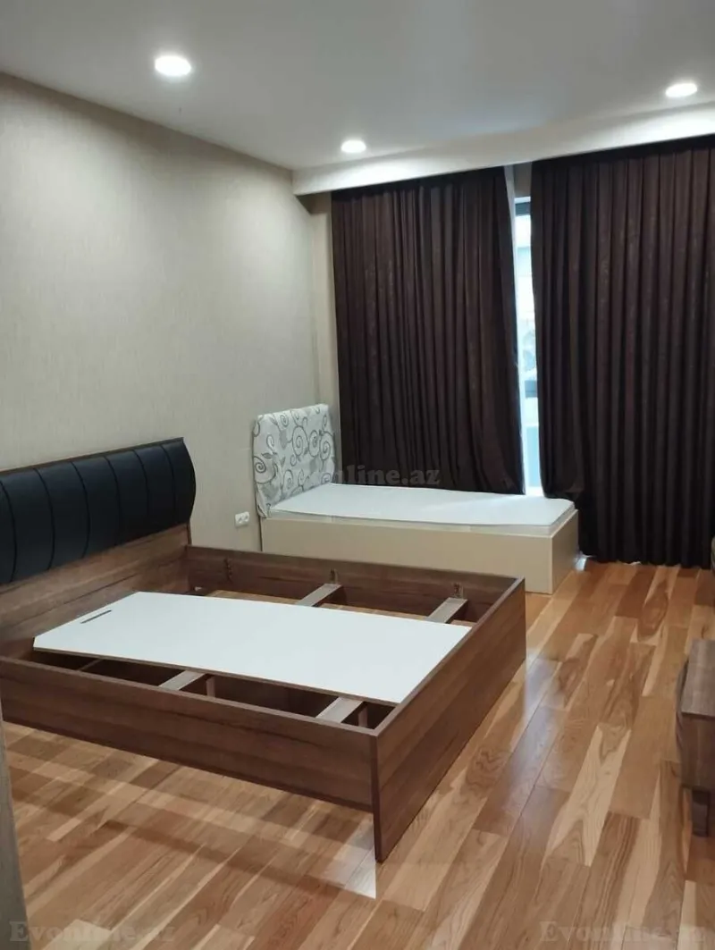 Kirayə verilir 3 otaqlı Mənzil Yeni tikili 140 m² 28 May m. - şəkil 9