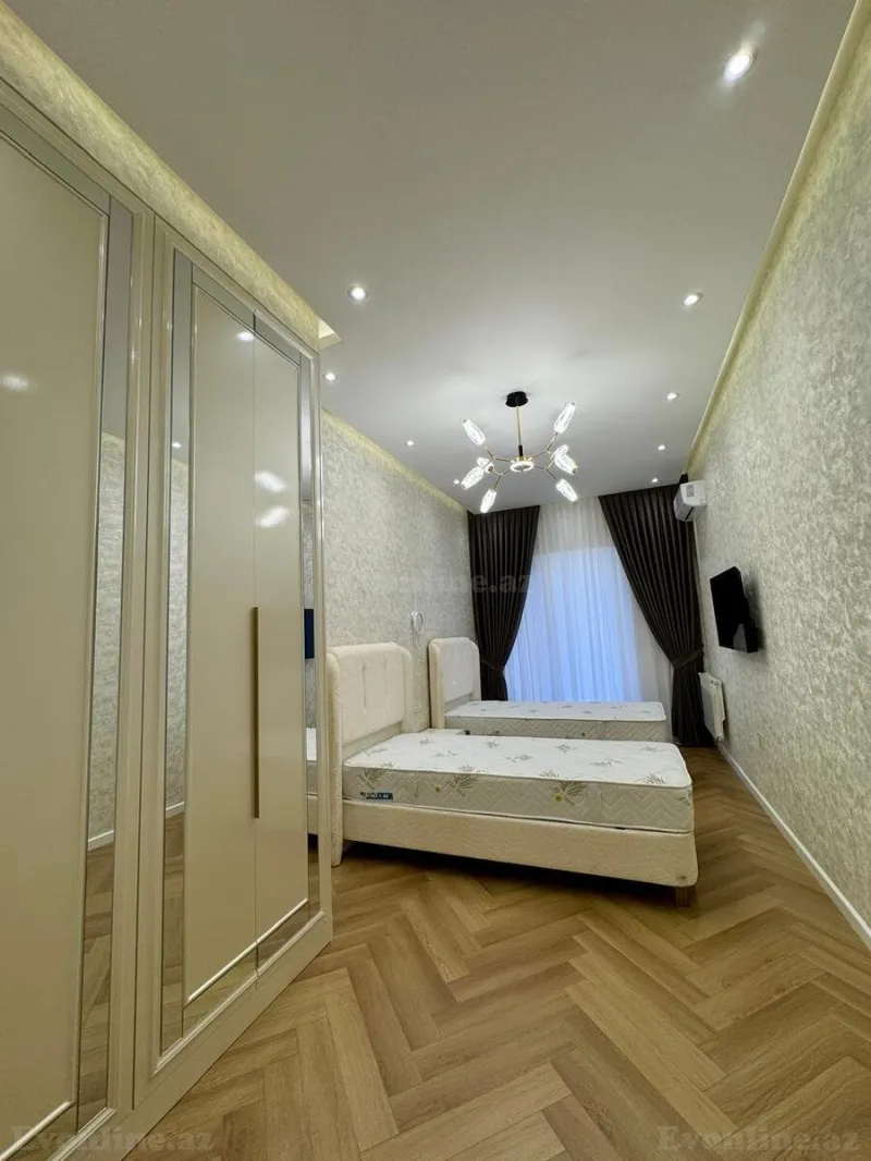 Satılır 3 otaqlı Mənzil Yeni tikili 107 m² Koroğlu m. - şəkil 3