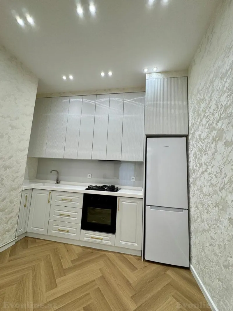 Satılır 3 otaqlı Mənzil Yeni tikili 107 m² Koroğlu m. - şəkil 10