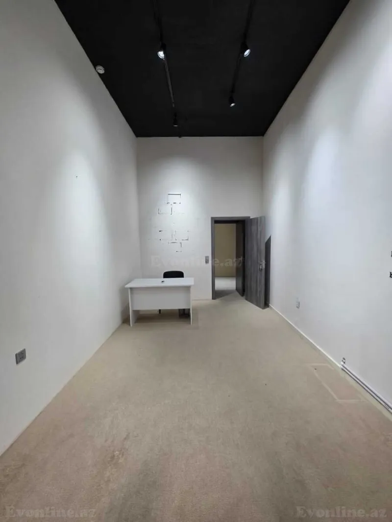 Kirayə verilir Ofis 19 m² Xətai m. - şəkil 4