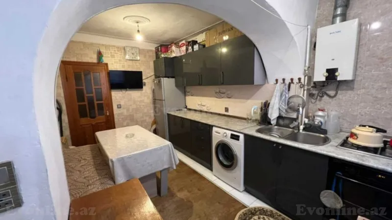 Satılır 3 otaqlı Mənzil Köhnə tikili 60 m² Əhmədli - şəkil 4