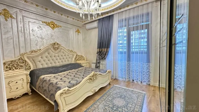 Satılır 2 otaqlı Mənzil Yeni tikili 70 m² 8 Noyabr m. - şəkil 2