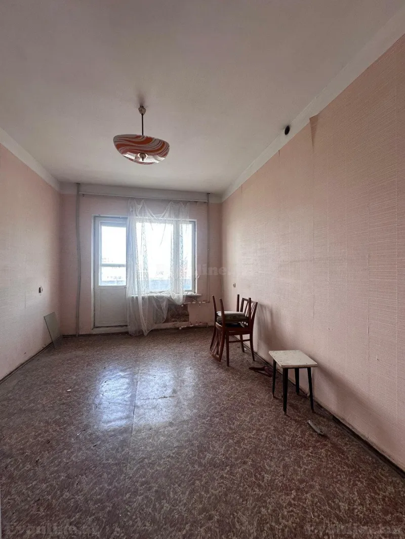 Satılır 3 otaqlı Mənzil Yeni tikili 75 m² Qara Qarayev m. - şəkil 3