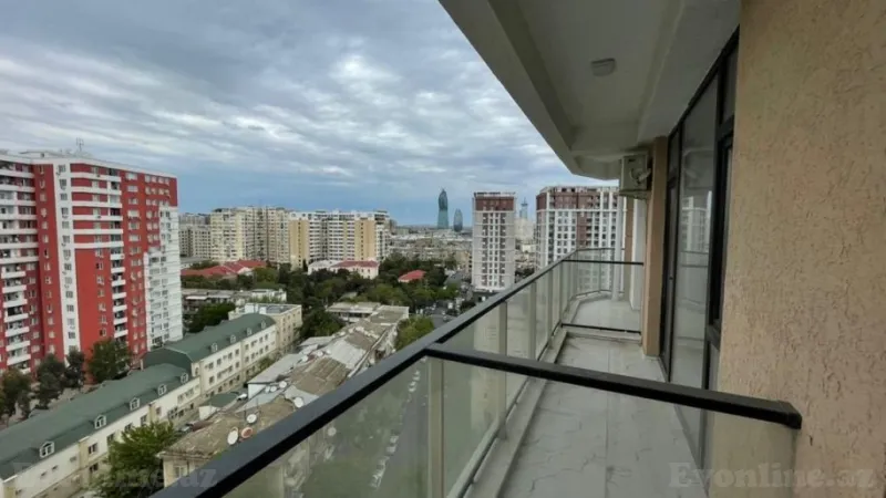 Kirayə verilir 2 otaqlı Mənzil Yeni tikili 83.3 m² Nərimanov r. - şəkil 9