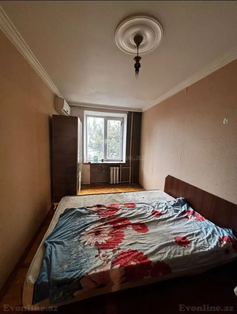 Satılır 3 otaqlı Mənzil Köhnə tikili 72 m² İnşaatçılar m. - şəkil 3