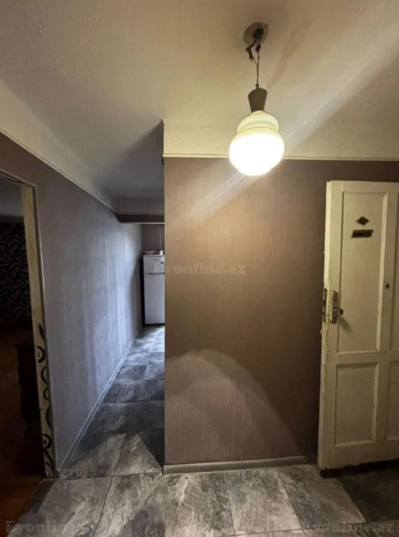 Satılır 3 otaqlı Mənzil Köhnə tikili 72 m² İnşaatçılar m. - şəkil 6