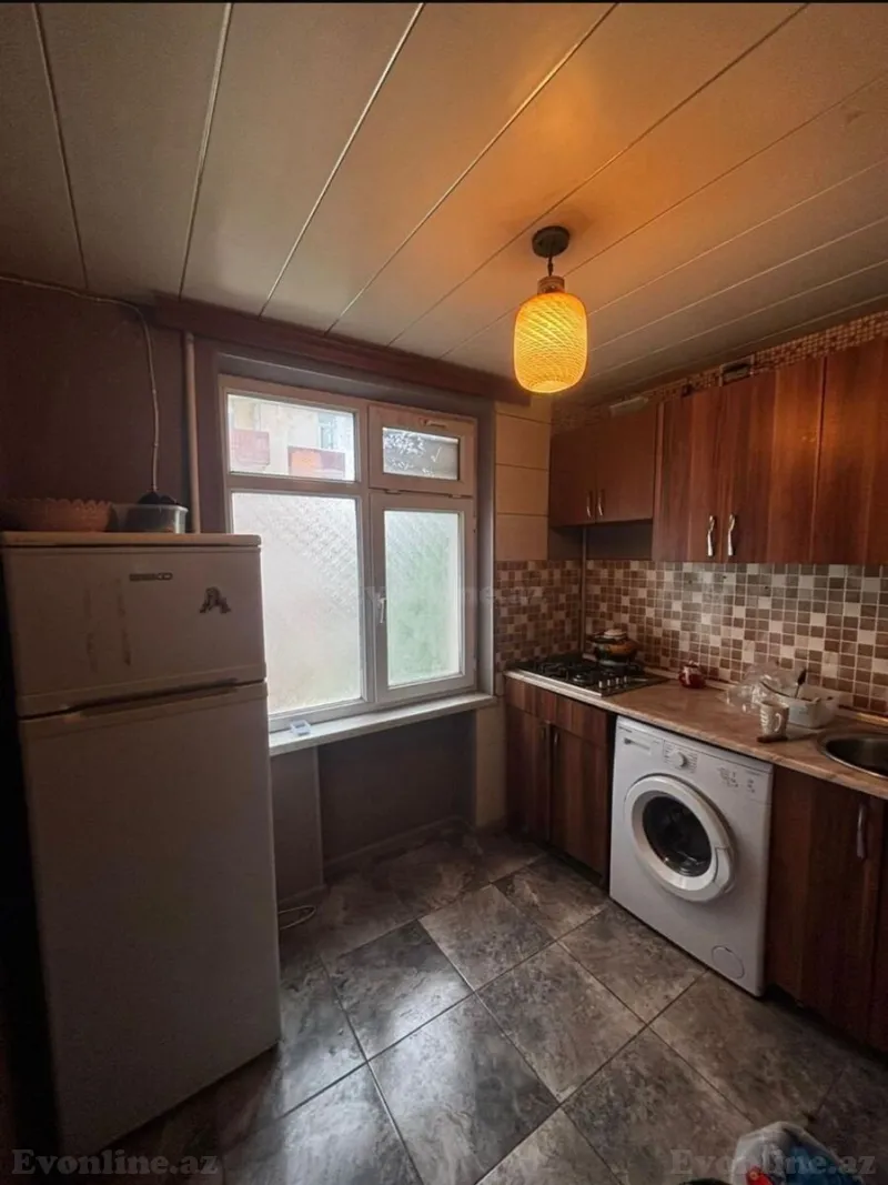 Satılır 3 otaqlı Mənzil Köhnə tikili 72 m² İnşaatçılar m. - şəkil 7