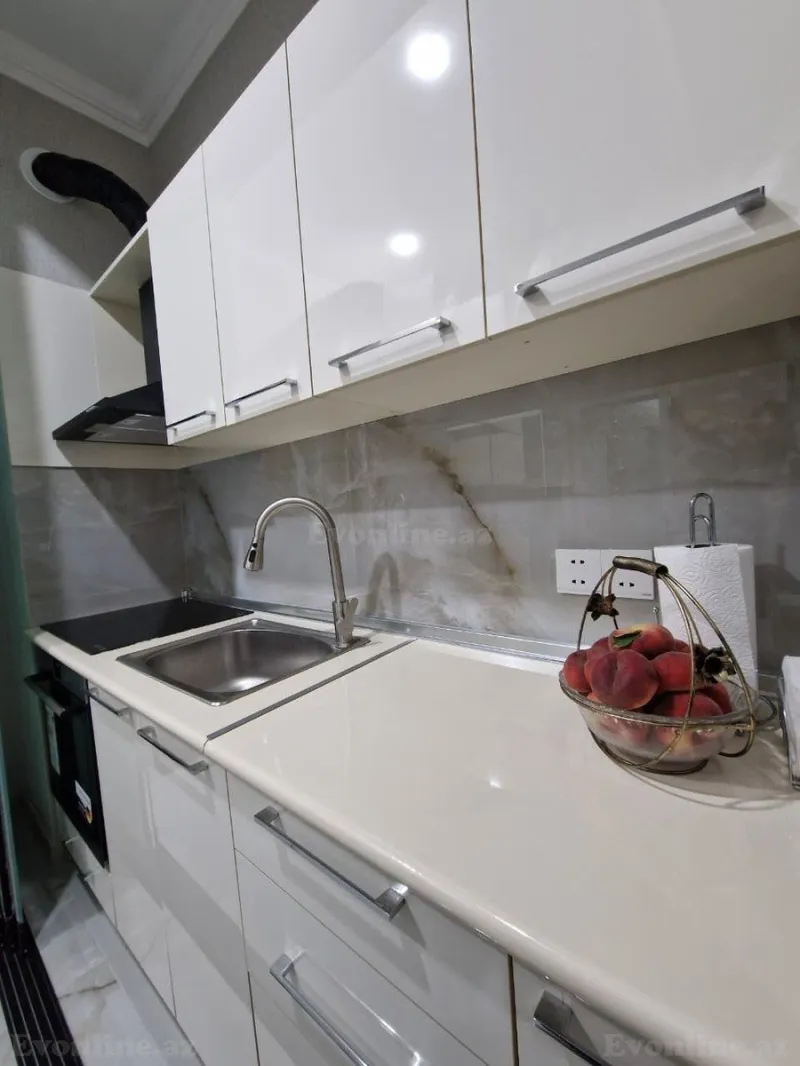 Kirayə verilir 2 otaqlı Mənzil Yeni tikili 70 m² Xətai m. - şəkil 6