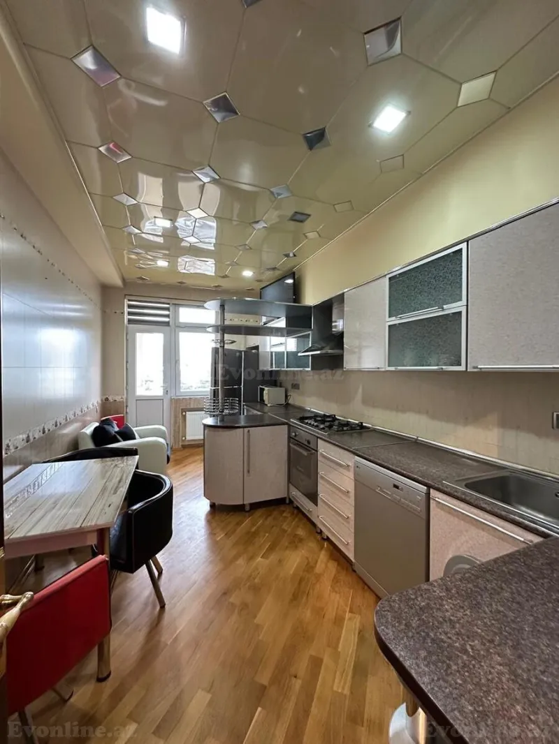 Kirayə verilir 3 otaqlı Mənzil Yeni tikili 126 m² Nizami m. - şəkil 6
