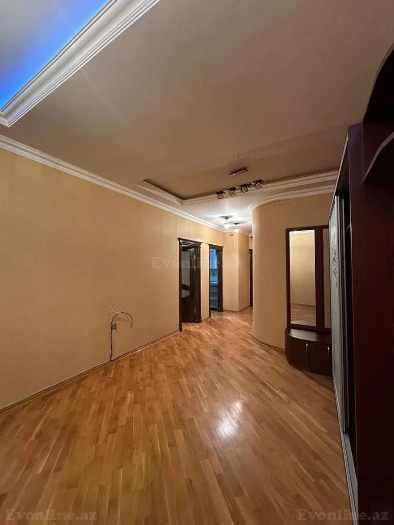Kirayə verilir 3 otaqlı Mənzil Yeni tikili 126 m² Nizami m. - şəkil 7