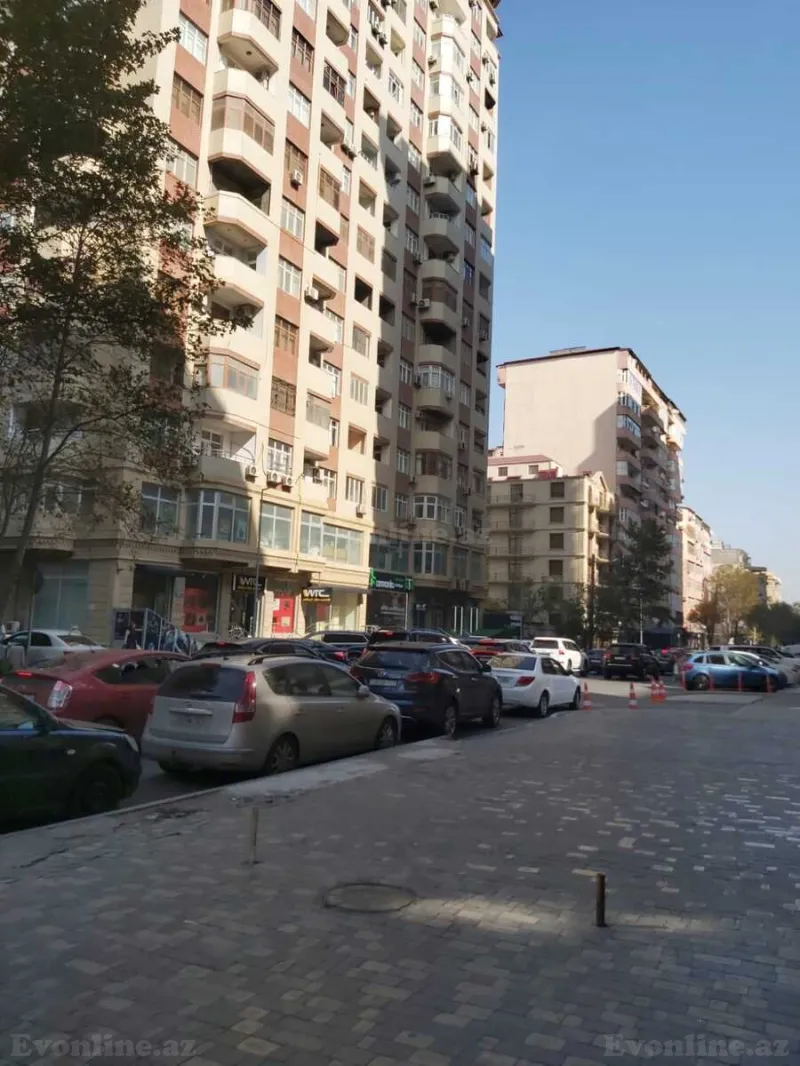3 otaqlı Mənzil 135 m² Nəsimi m. Satılır