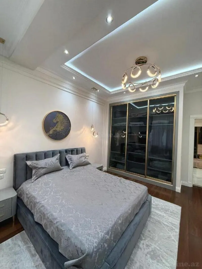 Satılır 4 otaqlı Mənzil Yeni tikili 200 m² Nizami m. - şəkil 13