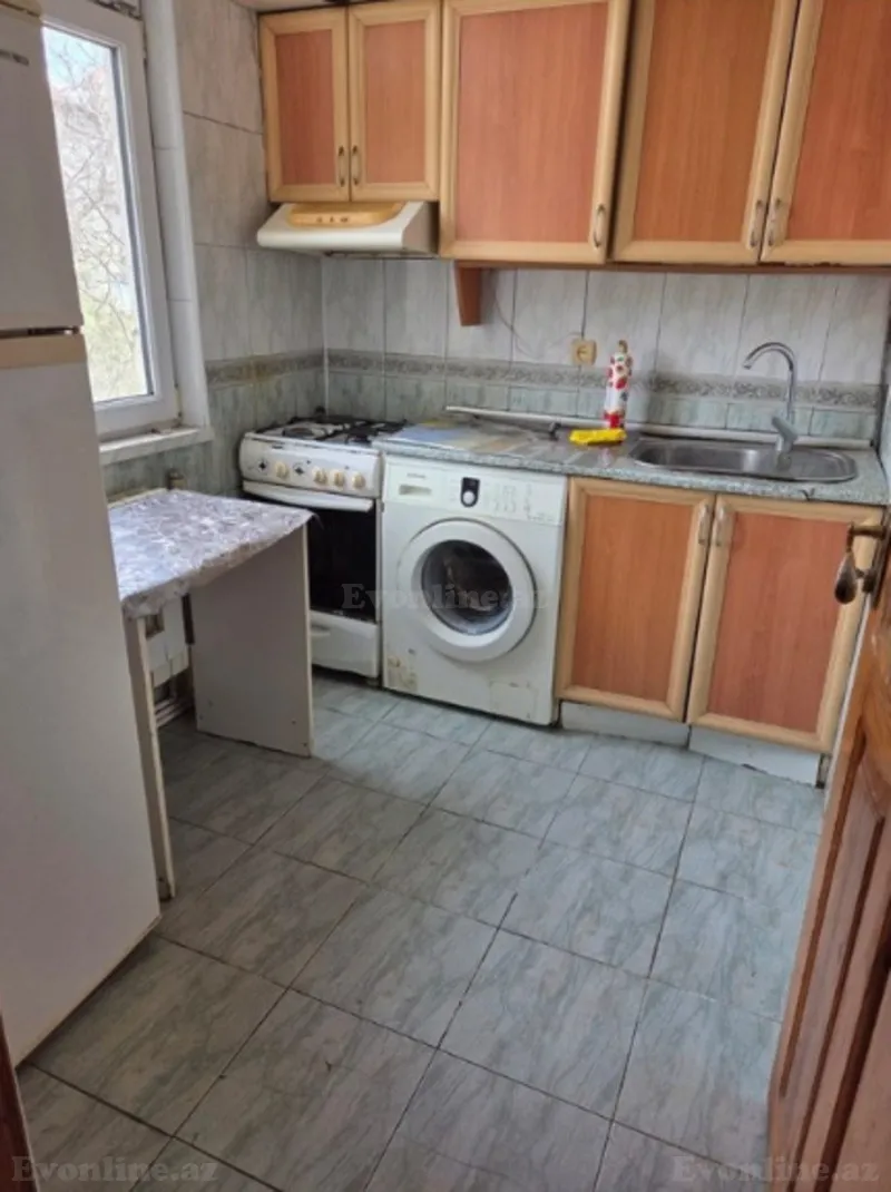 Kirayə verilir 2 otaqlı Mənzil Köhnə tikili 55 m² 3-cü mikrorayon - şəkil 4
