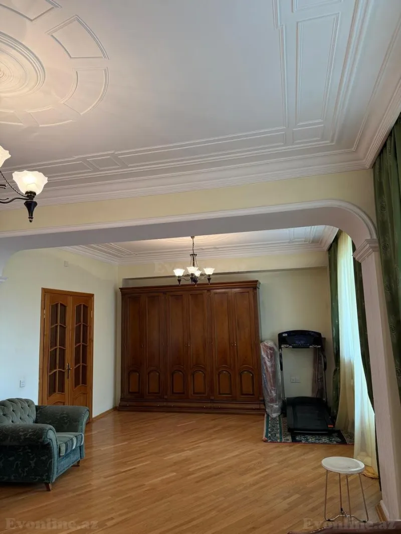 Satılır 4 otaqlı Mənzil Yeni tikili 160 m² Gənclik m. - şəkil 15