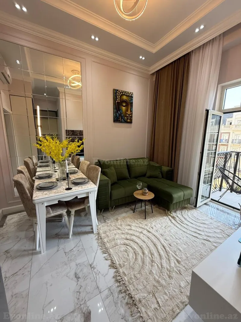 3 otaqlı Mənzil 66 m² Xətai r. Kirayə verilir