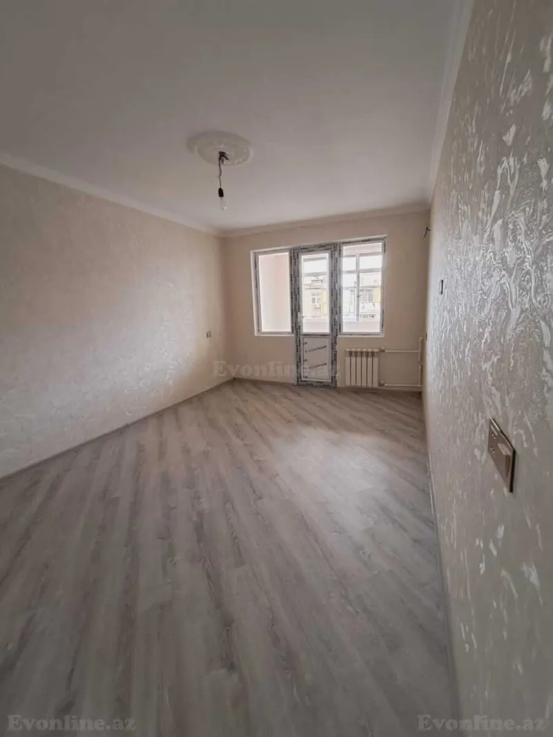 Satılır 1 otaqlı Mənzil Köhnə tikili 40 m² Neftçilər m. - şəkil 2