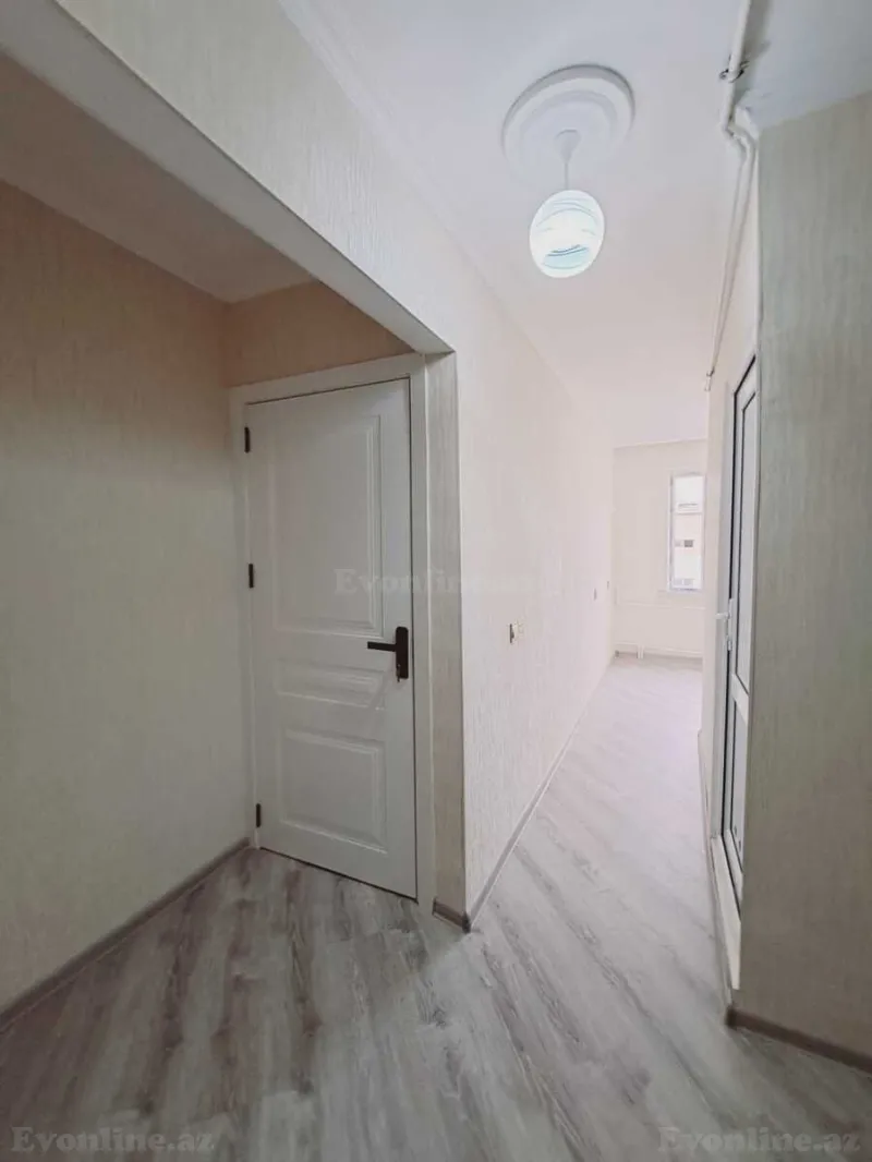 Satılır 1 otaqlı Mənzil Köhnə tikili 40 m² Neftçilər m. - şəkil 9