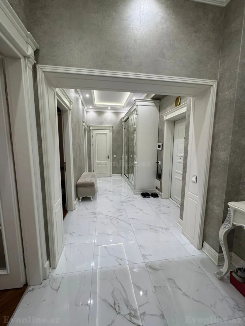 Satılır 3 otaqlı Mənzil Yeni tikili 110 m² İnşaatçılar m. - şəkil 7