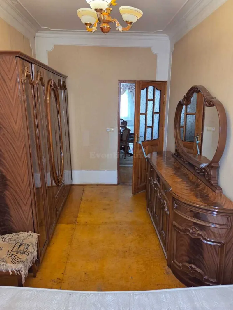 Kirayə verilir 2 otaqlı Mənzil Köhnə tikili 57 m² 3-cü mikrorayon - şəkil 2