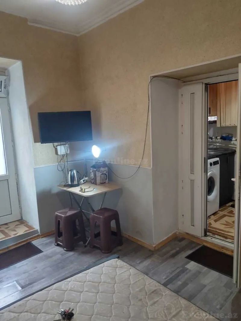 Kirayə verilir 1 otaqlı Mənzil Köhnə tikili 25 m² 28 May m. - şəkil 2