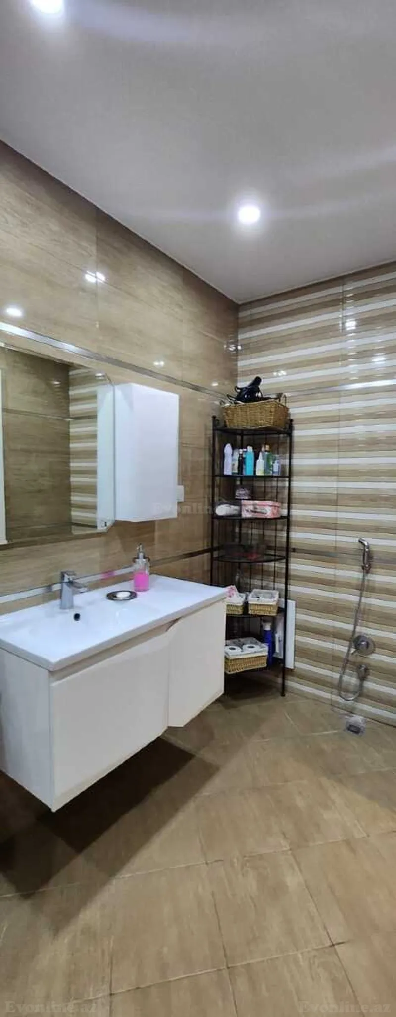 Kirayə verilir 3 otaqlı Mənzil Yeni tikili 160 m² Elmlər Akademiyası m. - şəkil 21