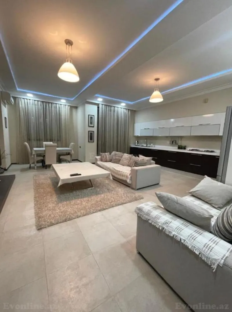 4 otaqlı Mənzil 240 m² Nərimanov r. Satılır