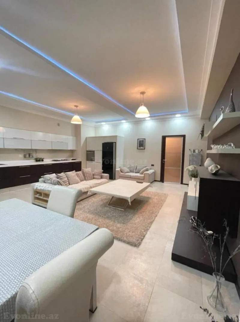 Satılır 4 otaqlı Mənzil Yeni tikili 240 m² Nərimanov r. - şəkil 2