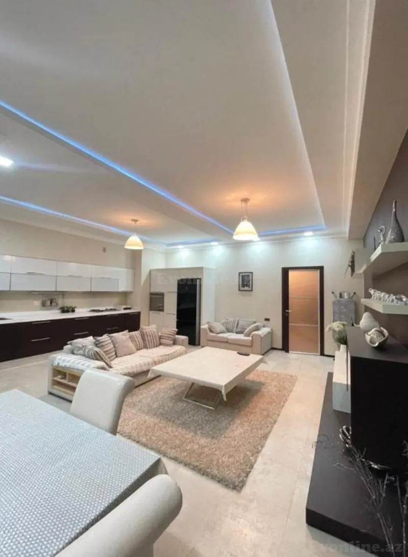 Satılır 4 otaqlı Mənzil Yeni tikili 240 m² Nərimanov r. - şəkil 3