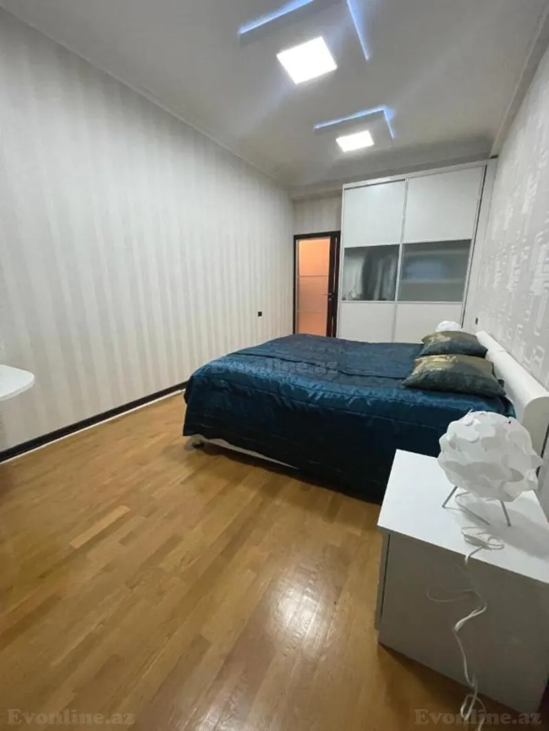 Satılır 4 otaqlı Mənzil Yeni tikili 240 m² Nərimanov r. - şəkil 9
