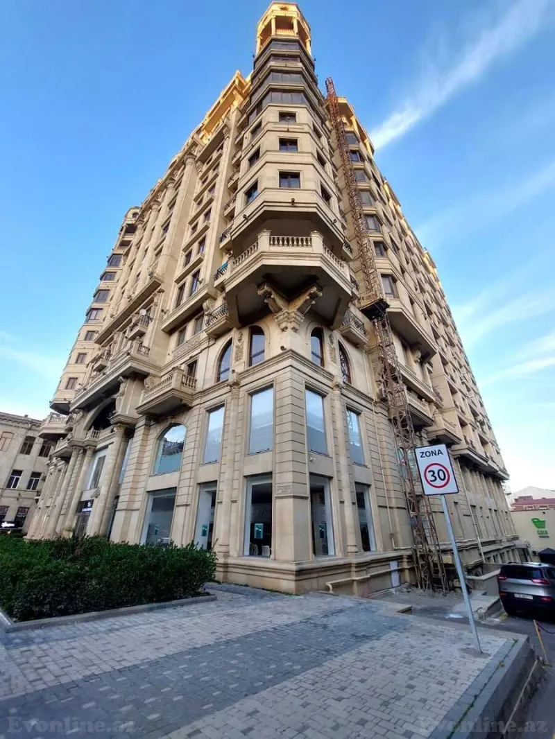 Satılır 4 otaqlı Mənzil Yeni tikili 288 m² İçərişəhər m. - şəkil 2