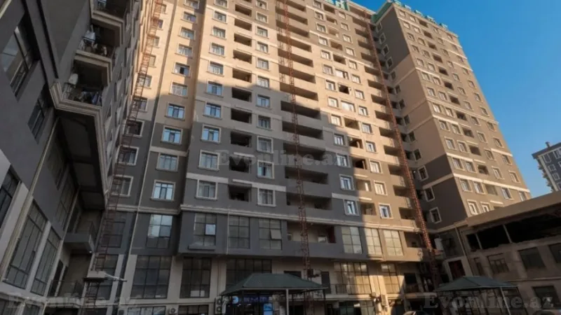 Satılır 3 otaqlı Mənzil Yeni tikili 105 m² Nərimanov r. - şəkil 2