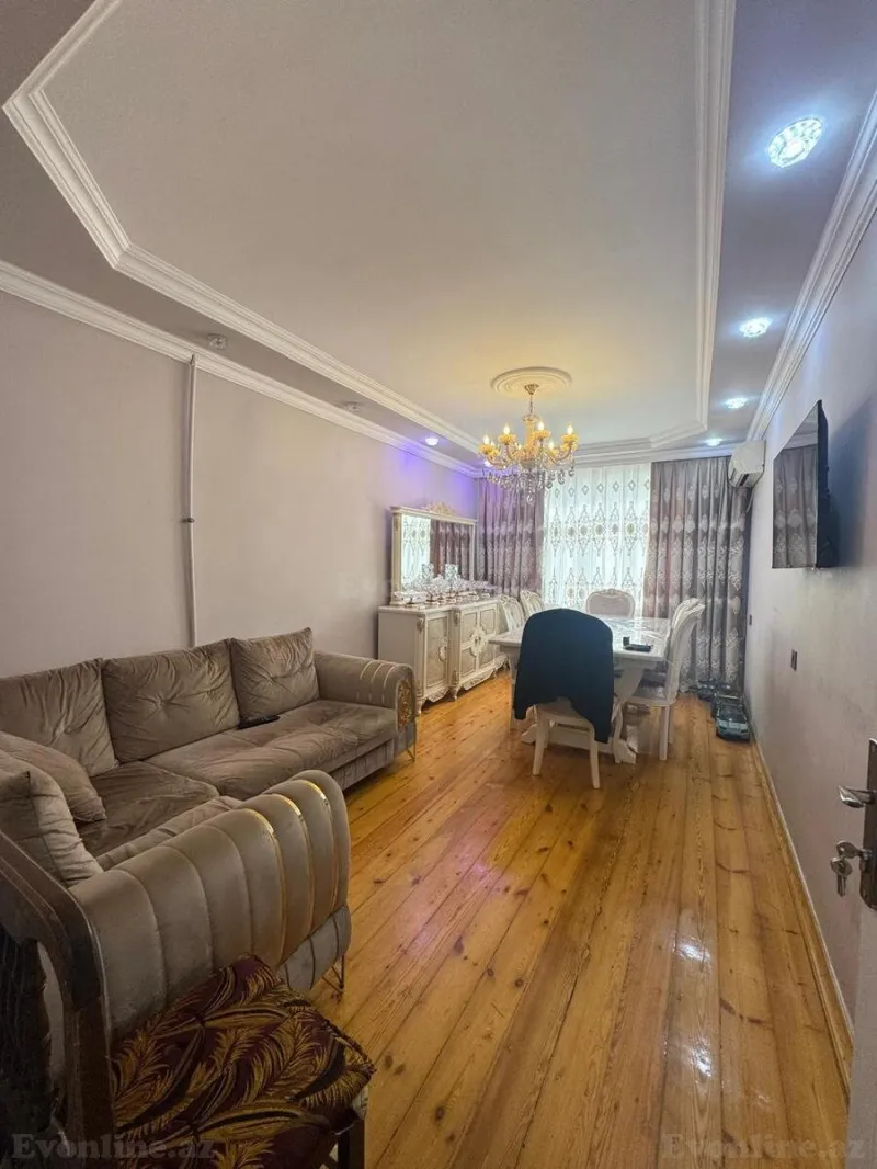 3 otaqlı Mənzil 65 m² Xətai r. Satılır