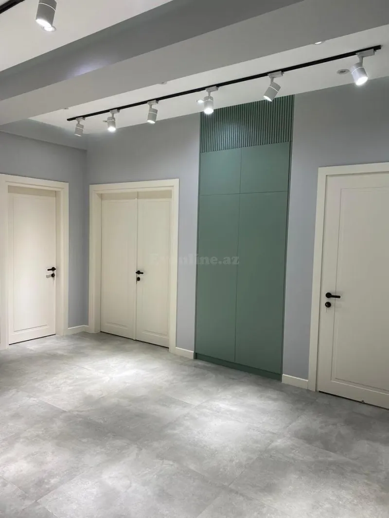 Kirayə verilir 3 otaqlı Mənzil Yeni tikili 157 m² Xətai r. - şəkil 8