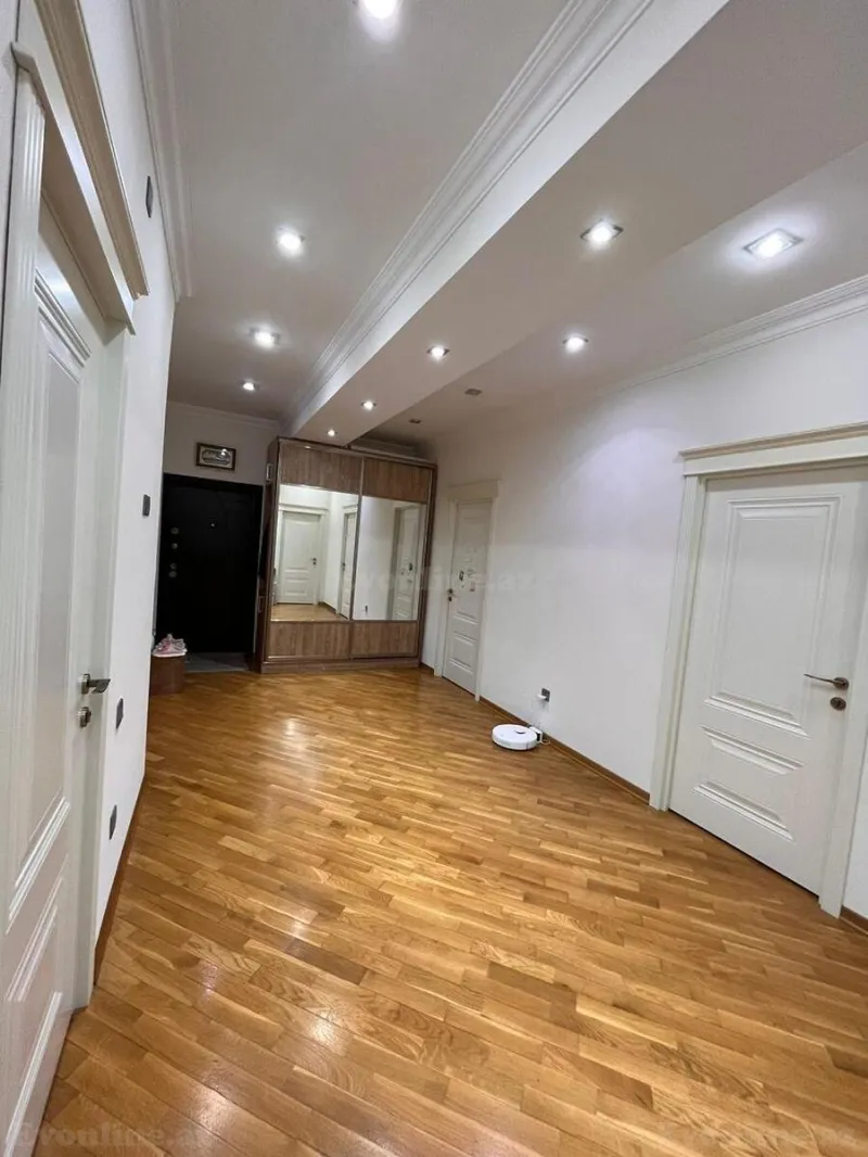 Satılır 3 otaqlı Mənzil Yeni tikili 120 m² Qara Qarayev m. - şəkil 10