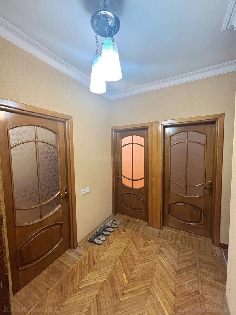 3 otaqlı Mənzil 80 m² Əhmədli Satılır