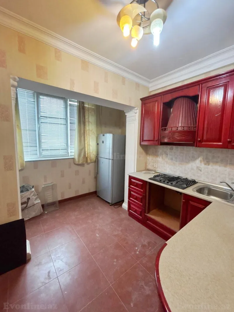 Satılır 3 otaqlı Mənzil Köhnə tikili 80 m² Əhmədli - şəkil 2