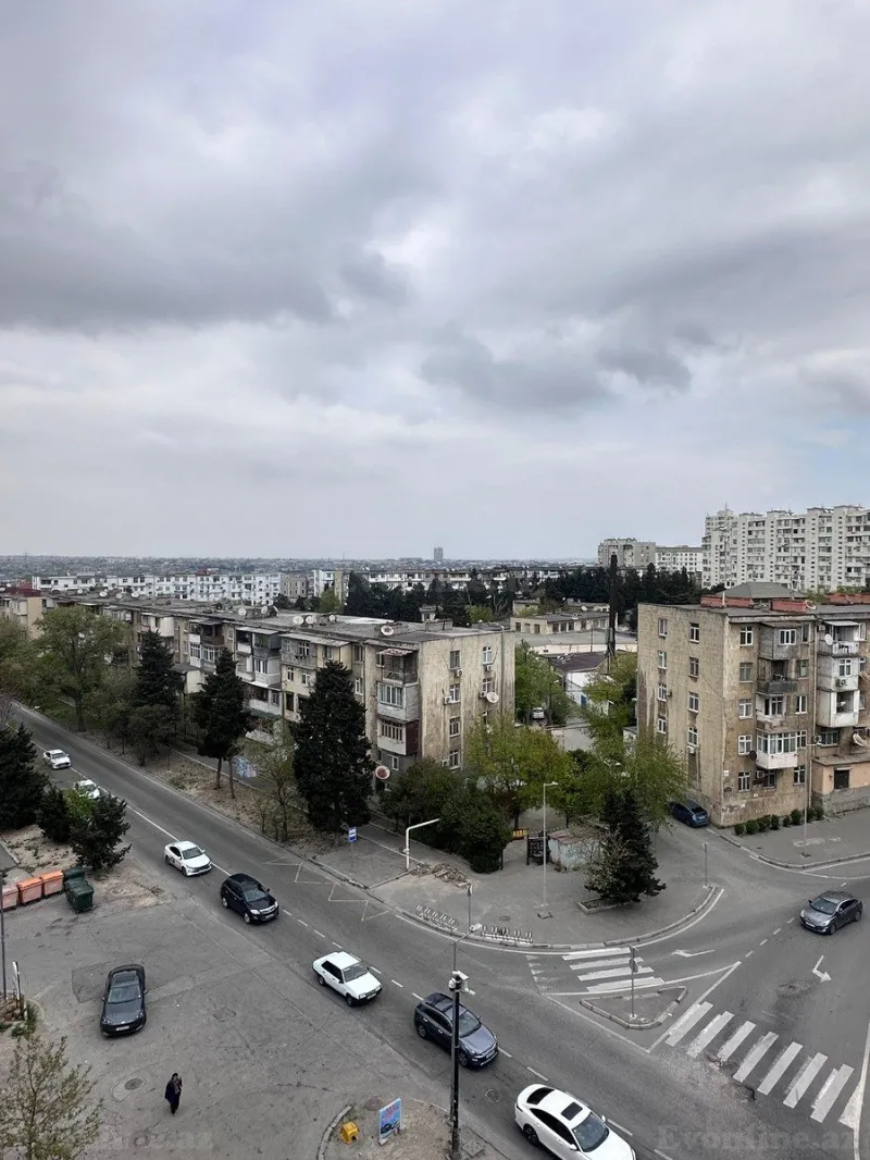 Satılır 3 otaqlı Mənzil Köhnə tikili 87 m² 8-ci kilometr - şəkil 2
