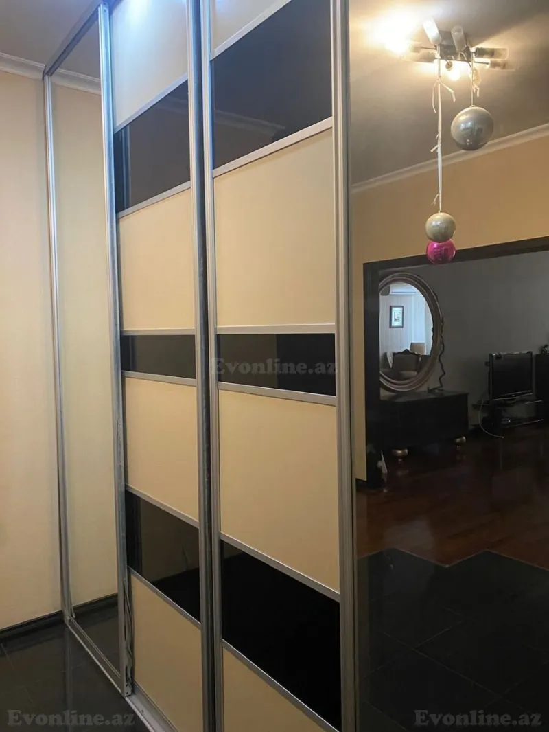 Satılır 4 otaqlı Mənzil Yeni tikili 171 m² Nəsimi r. - şəkil 7