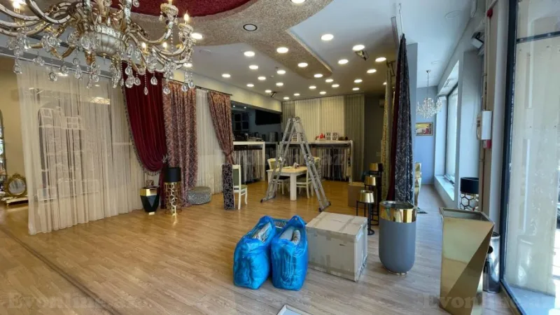 Kirayə verilir Obyekt 338 m² 8 Noyabr m. - şəkil 2