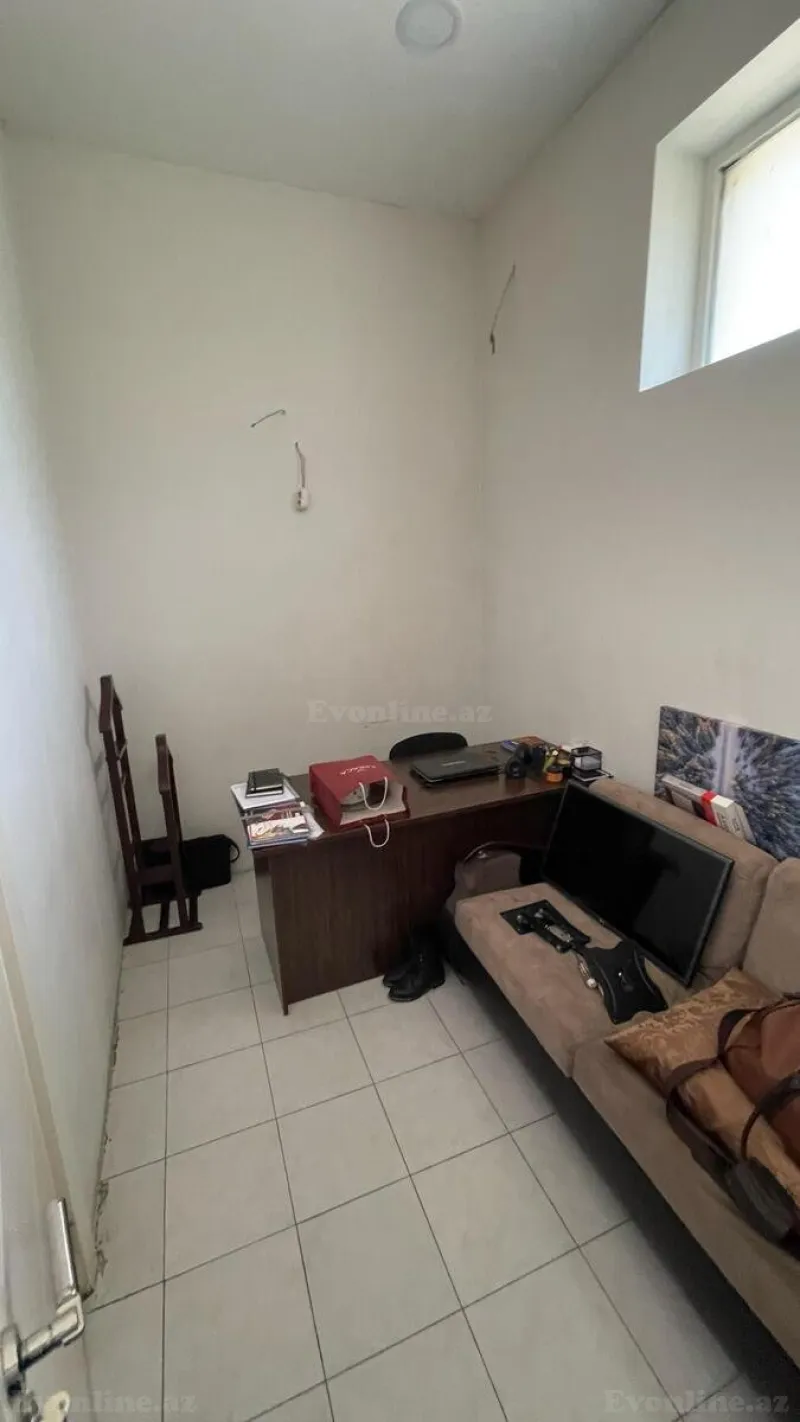Kirayə verilir Obyekt 338 m² 8 Noyabr m. - şəkil 11