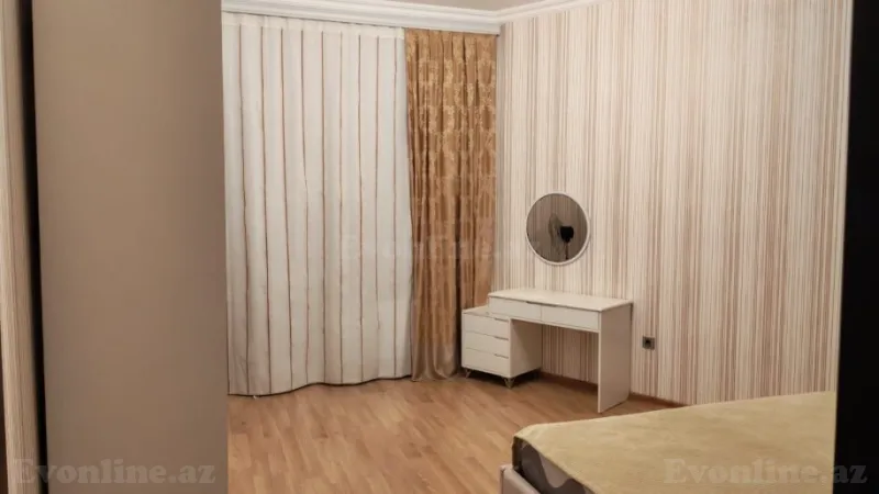 Kirayə verilir 3 otaqlı Mənzil Yeni tikili 140 m² Bayıl - şəkil 2