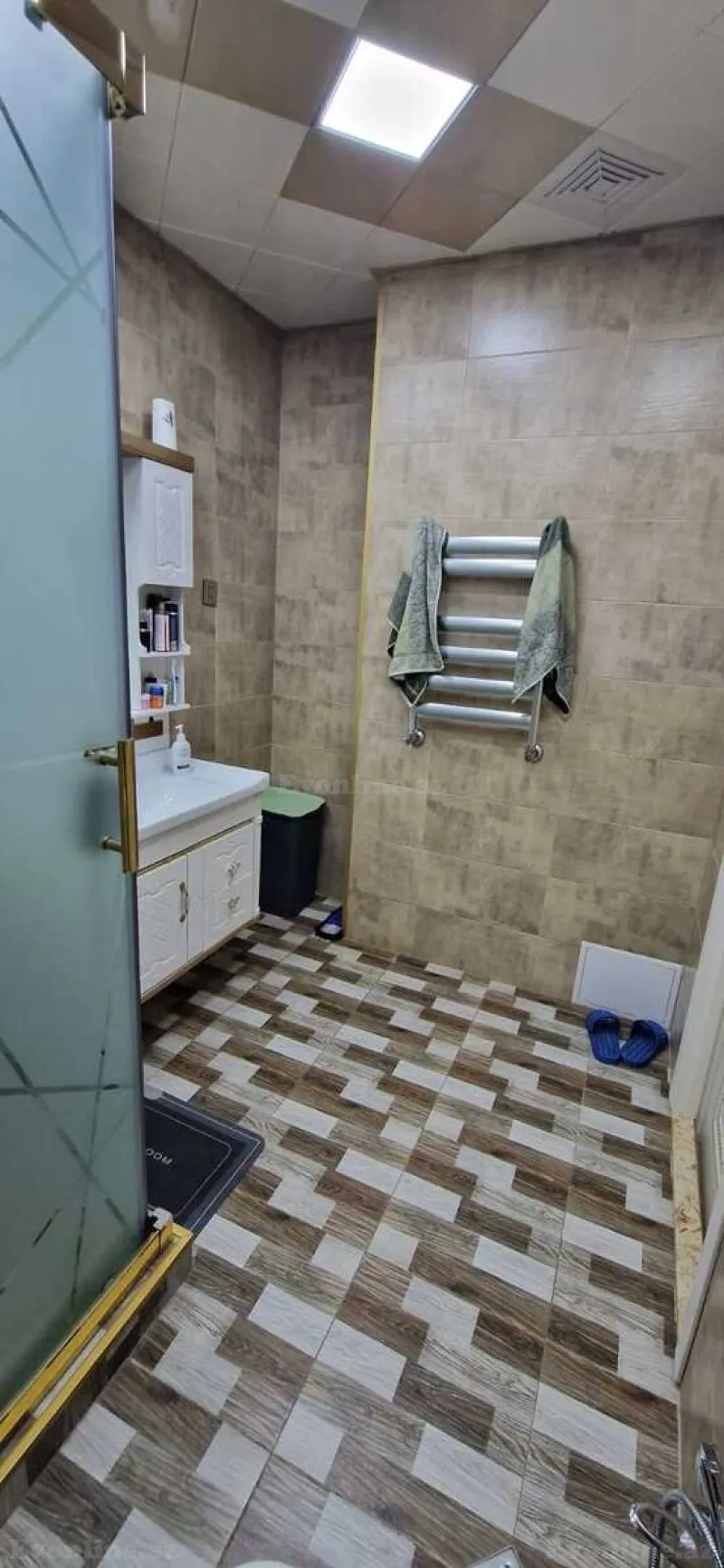 Satılır 1 otaqlı Mənzil Yeni tikili 69.6 m² Qara Qarayev m. - şəkil 18