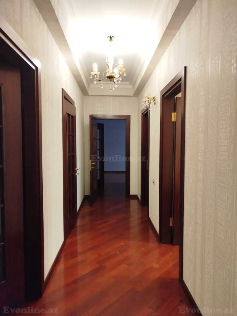 Kirayə verilir 3 otaqlı Mənzil Yeni tikili 140 m² Gənclik m. - şəkil 7