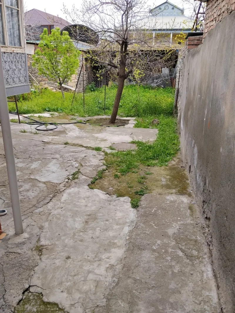 Satılır 3 otaqlı Mənzil Köhnə tikili 83 m² Gəncə - şəkil 2