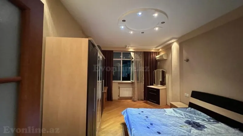 3 otaqlı Mənzil 170 m² Nizami m. Kirayə verilir
