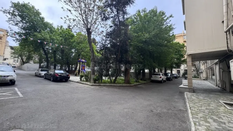 Kirayə verilir 3 otaqlı Mənzil Köhnə tikili 80 m² Nəsimi r. - şəkil 4