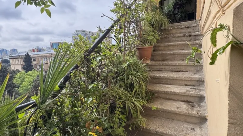 Kirayə verilir 3 otaqlı Mənzil Köhnə tikili 80 m² Nəsimi r. - şəkil 9
